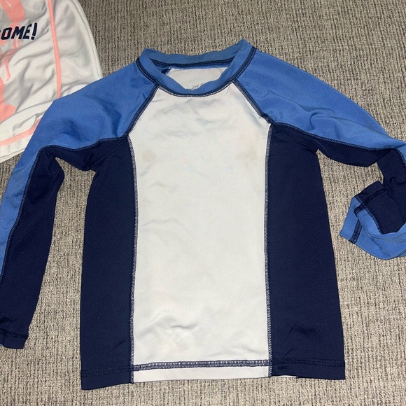 Lot of 7 swim pieces for boys size 3t - Picture 12 of 15